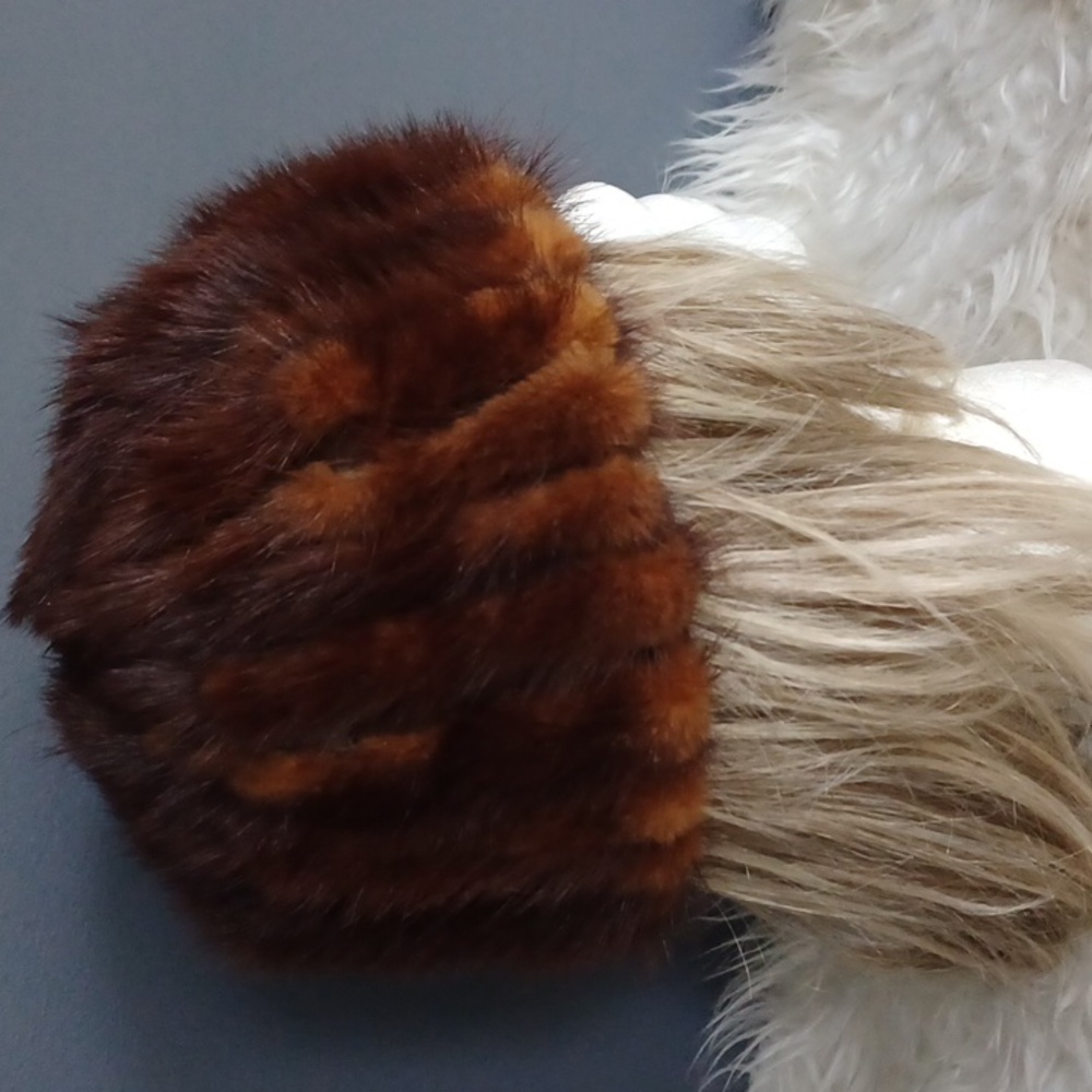 Real fur hat - Picture 3 of 13